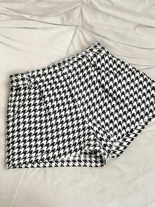 Franclia 大码夏季休闲千鸟格印花短裤 - 黑與白 - 查看 4