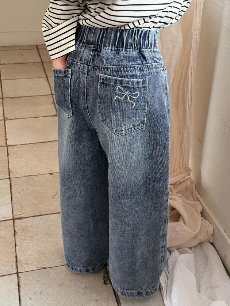 Young Girl Casual Washed Butterfly Embroidery Denim Jeans