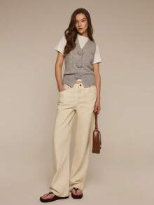 ATUI Studio Women's V-Neck 3D Floral Design Fashionable Versatile Vacation Travel Knit Vest - Grey - View 4