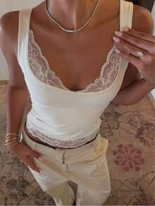 INAWLY 女士新款U领蕾丝拼接紧身纯色上衣，性感蕾丝拼接简约百搭白色吊带背心，法式休闲衬衫，适合外出、派对和散步 - 白色 - 查看 1