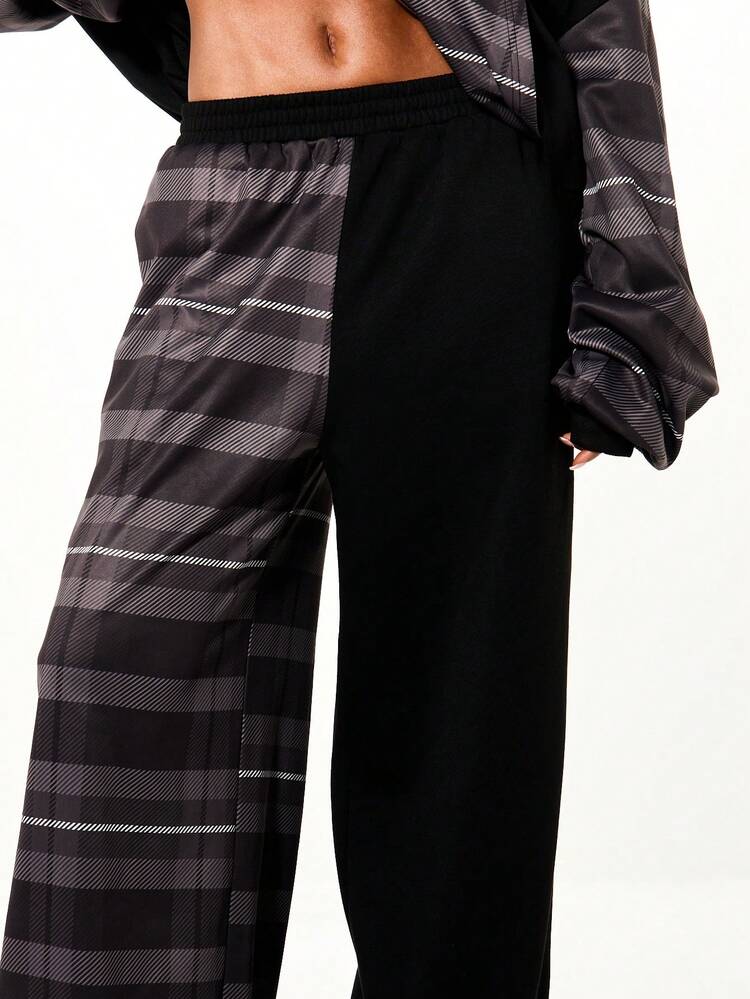 SUMWON WOMEN Oversized Plaid Spliced Wide Leg Sweatpants