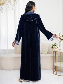 Al Najma 女士波点网纱拼接长袖连帽阿拉伯连衣裙 - 藏蓝色 - 查看 3