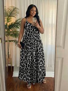 SHEIN Lady فستان كاجوال بحمالات رفيعة مطبوع بنقشة نمر للبيع في الربيع والصيف، فستان تنورة للسهرات المناسبة والشاطئ بمقاسات كبيرة، فستان مربعات شعبي إفريقي