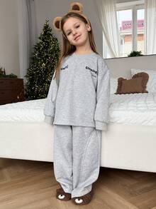 DAZY 2pcs Young Girl Girls Crew Neck Printed Sweatshirt + Pants Homewear Set, Fall - Grey - View 9