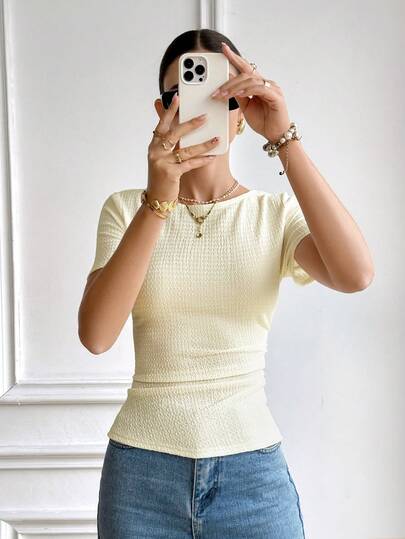 SHEIN Frenchy Women's Casual Solid Color  Cream Butter Yellow Slim Fit Minimalist Textured Popcorn Crinkle High Stretch Slim Fit Crew Neck Short Sleeve Tee T-Shirt, Summer ,  Commuting Versatile, Soft & Skin-Friendly Fabric, Suitable For Outdoor Wear, New Women's Top, New Ladies T-Shirt  Women Blouses For Women Valentine Outfits For Women,Going Out Tops Women Casual ,Summer Tops ,Carnival Women Look 2026 2026,Summer Holiday Outfits