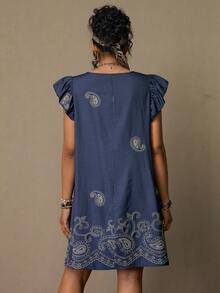 SHEIN VCAY 大码休闲度假腰果花刺绣连衣裙 - 藏蓝色 - 查看 4