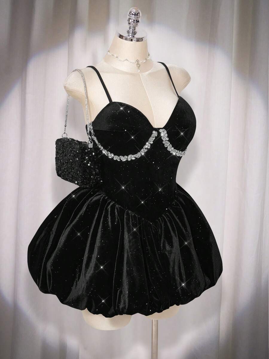 SHEIN ICON Robe moulante en velours à fleurs avec strass pour femmes grandes tailles - Noir - Voir 1