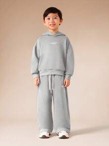 Bộ đồ thể thao SUMWON dành cho bé trai, gồm áo hoodie và quần jogger, phiên bản giới hạn, in họa tiết, thích hợp mặc đi nghỉ mát. - Màu Xám nhạt - Xem 8