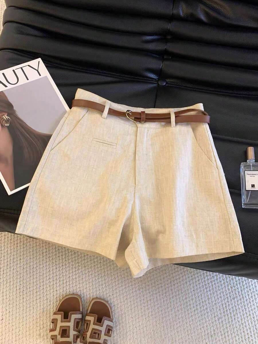 SHEIN Frenchy Quần short nữ dáng rộng, màu trơn, ống rộng, kiểu dáng thường ngày, chất liệu vải lanh, quần short công sở tối giản, màu kem, thanh lịch, cạp cao, thích hợp cho mùa đông, phong cách thường ngày, đi ăn sáng, phù hợp cho cả đi chơi và nghỉ mát, mùa xuân/thu, phong cách Pháp. - Màu be - Xem 1
