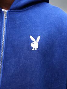 PLAYBOY X SUMWON Áo hoodie nam màu xanh dương đậm có khóa kéo, dây rút và túi giữa, in logo hình thỏ, phong cách đường phố thường ngày. - Màu xanh lam - Xem 5