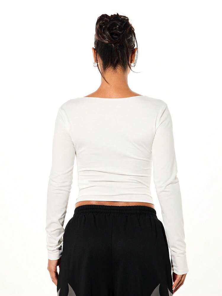 SUMWON WOMEN V-Neck Crop Top With Print