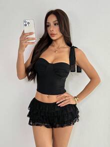 SHEIN PETITE 女士秋冬新款万圣节黑色性感朋克摇滚波西米亚音乐节Y2K黑色蕾丝层叠荷叶边超短裤，新款蕾丝超低腰短裤，黑色蕾丝荷叶边短裤。 - 黑色 - 查看 4
