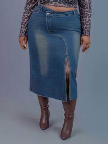 CurvyTilda Plus Size Women Casual Denim Mini Skirt, Suitable For Daily Wear, For Hourglass Body Shape