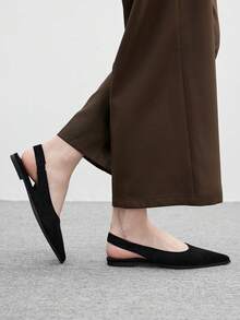 CUCCOO BIZCHIC 简约纯色尖头平底套脚休闲通勤鞋，简约百搭，无后跟设计，适合办公室穿着。 - 靜夜黑色 - 查看 3