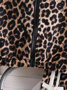 SHEIN Playful Pals 女童春秋冬两件套：立领长袖拉链豹纹上衣外套和宽松豹纹直筒裤，饰有蝴蝶结，复古休闲风酷炫女童服装套装 - 彩色 - 查看 8