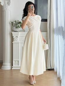 Feyla 女士纯色圆领短袖褶皱设计优雅连衣裙 - 杏色 - 查看 7