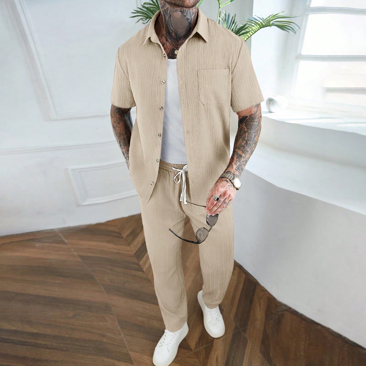 Set de camisa de manga corta y pantalones casuales de unicolor con textura y rayas para vacaciones, 2 piezas