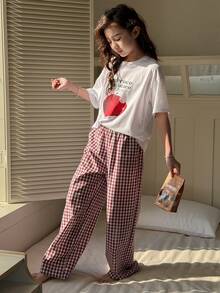DAZY 2件套少女休闲字母印花宽松T恤上衣和格子直筒睡裤家居服套装 - 紅白色 - 查看 2