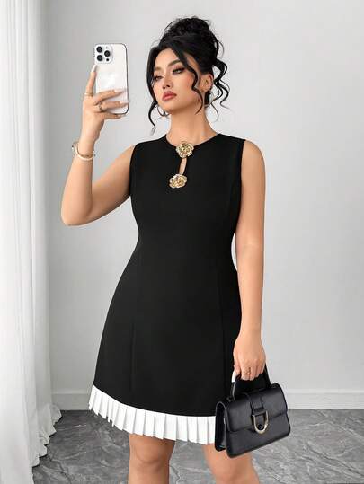 SHEIN PETITE CURVE 大码女式圆领无袖收腰连衣裙，显瘦，适合日常通勤，百搭时尚，简约优雅