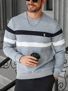 Manfinity CasualCool Men's Knight Print Crew Neck Loose Fit Long Sleeve Casual Sweatshirt