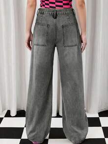 Y2Kool Vecteezy 女士冬季新年休闲宽松直筒牛仔裤，纽扣口袋，日常穿着，搭配灵感包括印花牛仔裤、Y2K牛仔裤、设计牛仔裤、火焰牛仔裤等，时尚服饰系列，新年穿搭，Emo裤，图案牛仔裤，辣妹棉质牛仔裤。 - 灰色 - 查看 4