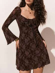 Poéselle 女士优雅长袖系带连衣裙，心形领口 - 酒紅色 - 查看 8