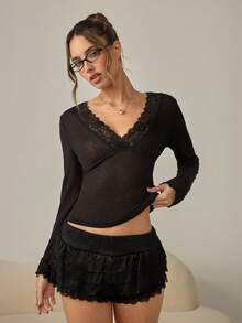 HautHeat 2pcs/Set Women's Sexy Casual Burgundy & Black Slim Fit Long Sleeve T-Shirt For Daily Wear, Commuting, Home, Layering Contrast Lace V-Neck Long Sleeve Loungewear Top, Winter - Burgundy - View 5