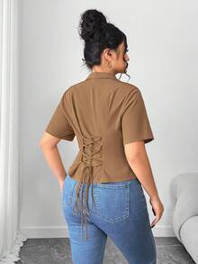 Elenzga 大码时尚优雅短袖不对称下摆衬衫 - 棕色 - 查看 4