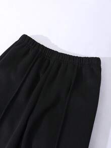 Sparklyn 少女休闲两件套，纽约字母图案立领卫衣和短裤，秋冬款 - 黑與白 - 查看 7