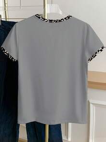 Resyla Women's Round Neck Rhinestone Leopard Print Digit Pattern Casual Versatile Vacation Short Sleeve T-Shirt - Grey - View 2
