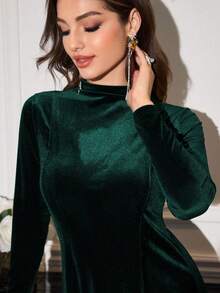 Modelyn Burgundy Velvet Long Sleeve Fitted Slim Dress, Elegant And Flattering - Dark Green - View 8