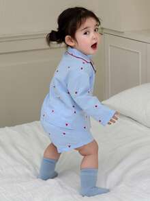 DAZY Infant/Toddler Girls' Heart Print Long Sleeve Shirt And Shorts Casual Loungewear Set - Blue - View 2