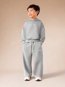 Bộ đồ thể thao SUMWON dành cho bé trai, gồm áo hoodie và quần jogger, phiên bản giới hạn, in họa tiết, thích hợp mặc đi nghỉ mát. - Màu Xám nhạt - Xem 2