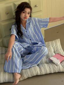 Dazy Kids 少女条纹翻领短袖单排扣上衣和裤子睡衣套装 - 藍色 - 查看 1
