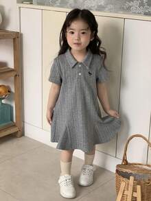DAZY 女童翻领卡通刺绣休闲纯色短袖连衣裙，春夏款 - 灰色 - 查看 3