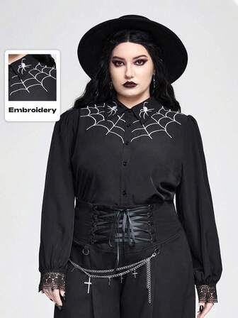 Blouse grande taille avec broderie de toile d'araignée gothique sombre