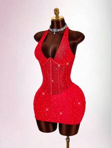 Amplova Gaun Mini Pesta Tanpa Lengan Model Halter Warna Merah Terang dengan Hiasan Berlian Imitasi dan Pinggang yang Diikat, Gaun Pesta Transparan Berkerut, Gaya Musim Panas 70-an untuk Pesta Malam di Klub, Gaun Pesta Berkilau untuk Tamu Pernikahan - Merah - View 4
