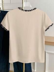 Resyla Camiseta de manga corta casual y versátil para vacaciones con cuello redondo, estampado de leopardo y de dígitos con rhinestones para mujer - verde menta - Ver 2