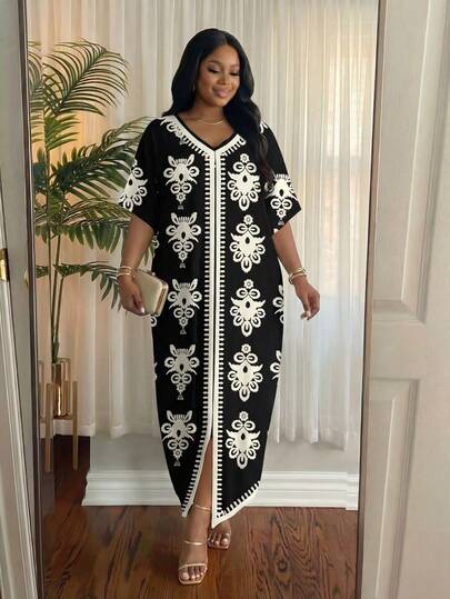 SHEIN Lady Plus Size All-Over Print V-Neck Short Sleeve Elegant Summer Dress,Summer Dresses For Women,Maxi Dress Autumn Boho Chic Dress