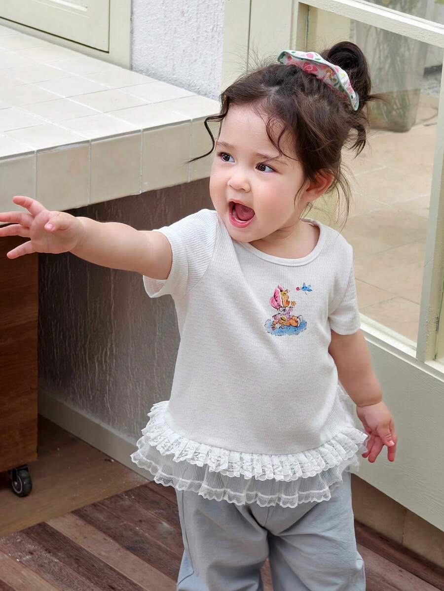 DAZY Toddler Girls' Casual Round Neck Letter Print Ruffle Hem T-Shirt