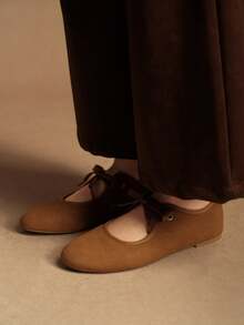 Rosivie 女士休闲百搭系带平底鞋 - 薑色 - 查看 2