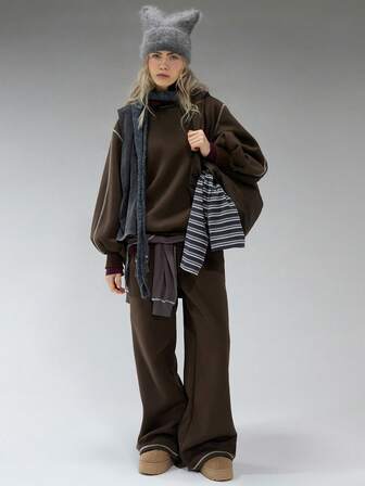 COUREZ Oversized Sweatshirt With Contrasting Stitching /Y2K Sweatshirts For Women Winter Clothes For Women Cozy Sweatsuit Set Women