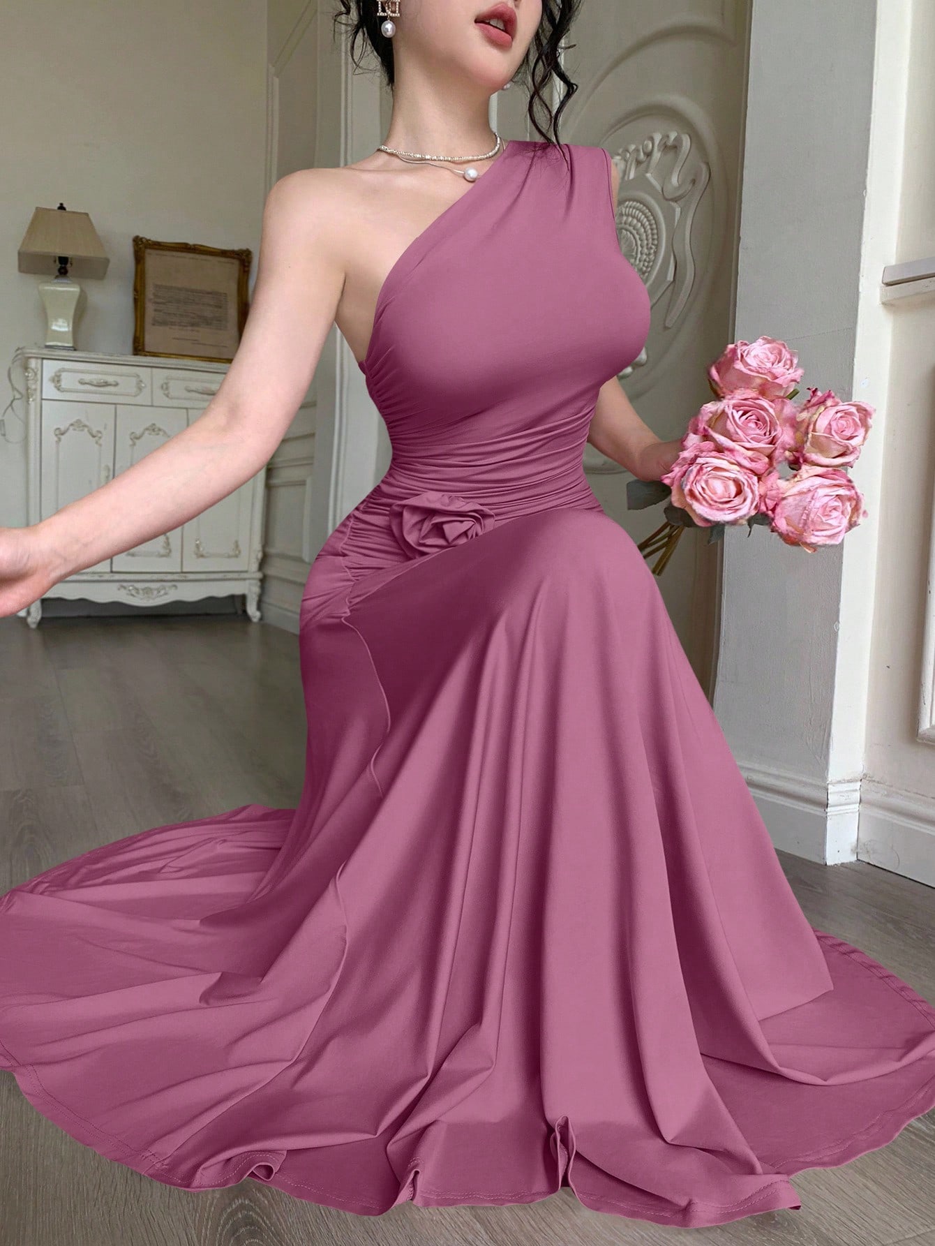 Modelyn فستان نسائي بدون أكمام ضيق مطوي، لون أحادي