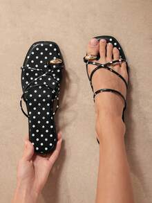 SHUZIA #UrbanDots Sandal Wanita Minimalis Bertali dengan Motif Titik Hitam – Kontemporer, Bersih & Serbaguna. - Hitam - View 2
