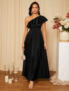 SHEIN Belle 女士纯色简约日常伴娘礼服，不对称肩部设计 - 黑色 - 查看 1