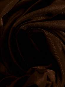 Franclia 女士丝绒交叉褶皱腰部修身迷你连衣裙，无袖 - 棕色 - 查看 4