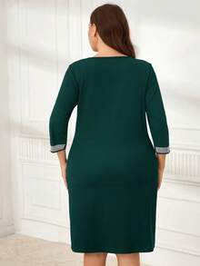 EMERY ROSE Plus Size Simple Daily Wear Round Neck Long Sleeve Dress - Dark Green - View 2