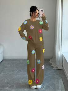 Selianne 女士黑色圆领落肩3D花朵套头毛衣搭配3D花朵直筒毛衣裤 - 棕色 - 查看 3