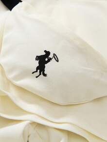 两件套幼儿Polo衫短裤套装，休闲米色，黑色条纹饰边，Polo领半拉链衬衫搭配同色斜挎包，弹性裤脚裤腿，简约时尚，适合日常穿着。 - 米色 - 查看 5