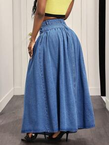 Slaydiva Women's Solid Color Casual Denim Mini Skirt - Light Wash - View 2